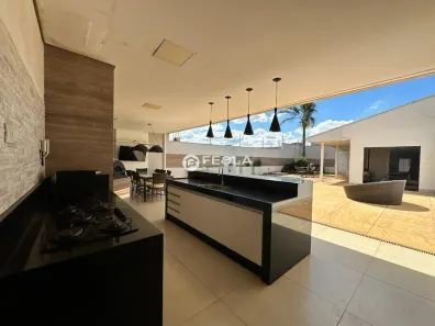 Casa com 3 Quartos à venda, 206m² no Vila Cordenonsi, Americana