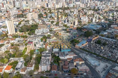 Lote/Terreno à venda, 924m² no Centro Cívico, Curitiba