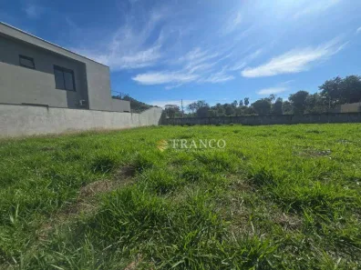 Lote/Terreno à venda, 360m² no Quiririm, Taubaté