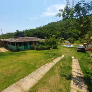 Fazenda/Sítio com 4 Quartos à venda, 30000m² no Campo Alegre, Nova Iguaçu