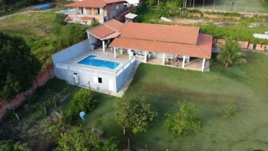 Fazenda/Sítio com 2 Quartos à venda, 243m² no Jardim Valparaíso, Boituva