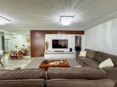 Apartamento com 4 Quartos à venda, 194m² no Meia Praia, Itapema