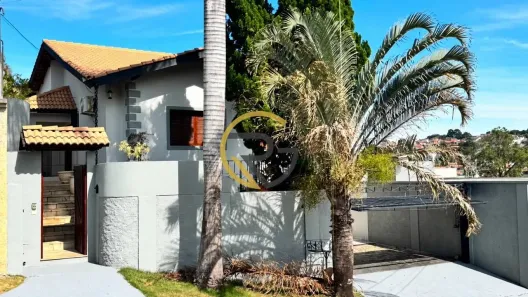 Casa com 3 Quartos para alugar, 318m² no Jardim Paulista, Atibaia