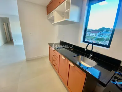 Apartamento com 2 Quartos para alugar, 61m² no Água Verde, Blumenau