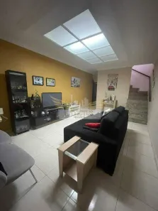 Sobrado com 3 Quartos à venda, 154m² no Vila Scarpelli, Santo André