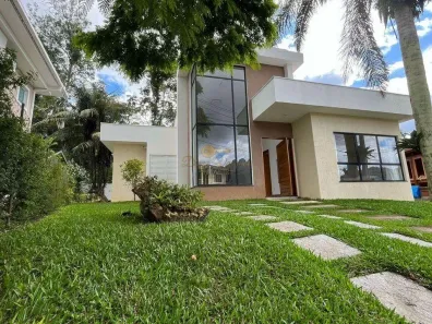 Casa de Condomínio com 3 Quartos à venda, 121m² no Vargem Grande, Teresópolis