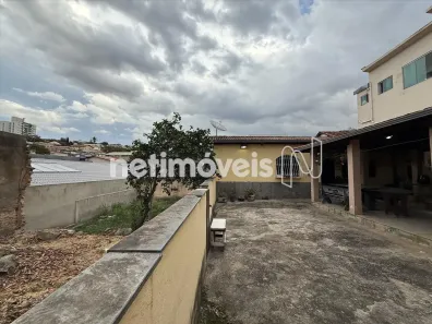 Lote/Terreno à venda, 600m² no Cachoeirinha, Belo Horizonte