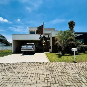 Casa com 3 Quartos à venda, 300m² no Quiririm, Taubaté