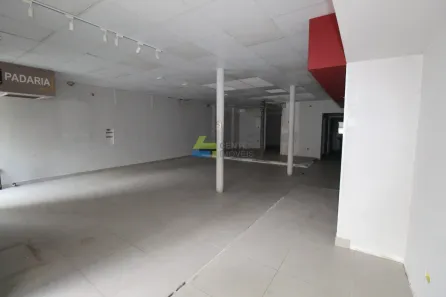 Imóvel Comercial com 3 Quartos para alugar, 248m² no Vila Mariana, São Paulo