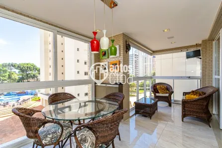 Apartamento com 3 Quartos à venda, 143m² no Cristo Rei, Curitiba