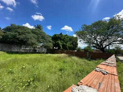Lote/Terreno à venda, 150m² no Siqueira, Fortaleza