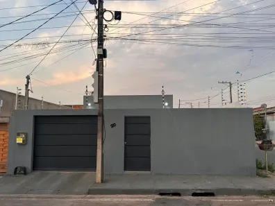 Casa com 2 Quartos à venda, 80m² no Residencial Coxipó, Cuiabá