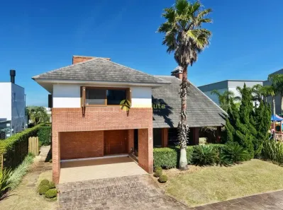 Casa de Condomínio com 4 Quartos à venda, 331m² no Daltro Filho, Imigrante