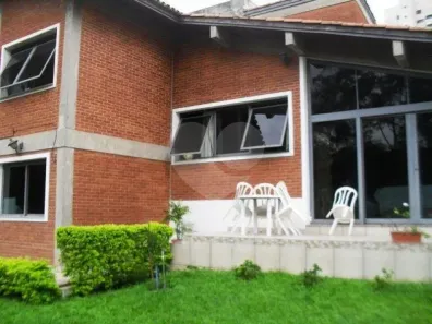 Sobrado com 4 Quartos à venda, 380m² no Vila Suzana, São Paulo