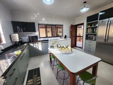 Sobrado com 4 Quartos à venda, 310m² no Adalgisa, Osasco