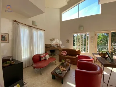 Casa de Condomínio com 4 Quartos à venda, 300m² no Jardim Ibiratiba, São Paulo