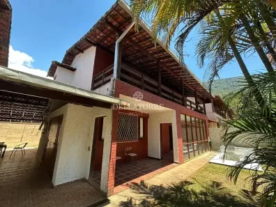 Casa com 5 Quartos para alugar, 230m² no Carlos Guinle, Teresópolis