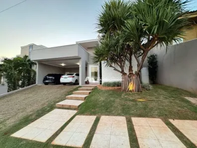 Casa de Condomínio com 3 Quartos à venda, 250m² no Parque Residencial Damha IV, São José do Rio Preto