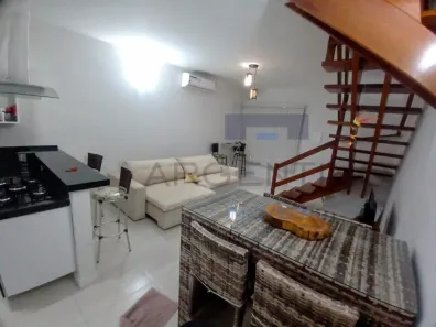 Casa de Condomínio com 2 Quartos à venda, 87m² no Gonzaga, Santos