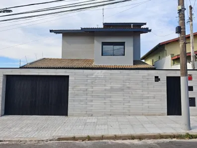 Sobrado com 4 Quartos à venda, 258m² no Jardim Chapadão, Campinas