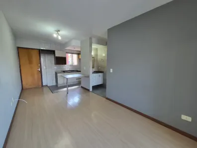 Apartamento com 1 Quarto para alugar, 44m² no Centro, Curitiba