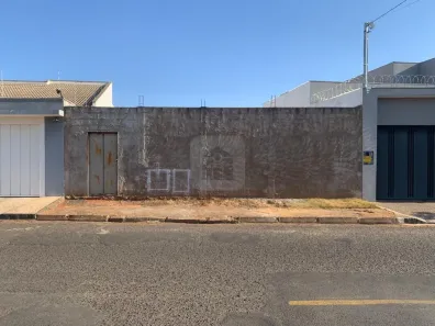 Lote/Terreno à venda, 340m² no Jardim Karaíba, Uberlândia