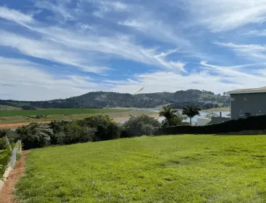 Lote/Terreno à venda, 10m² no Dos Cubas, Piracaia