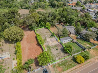 Lote/Terreno à venda, 700m² no Uvaranas, Ponta Grossa