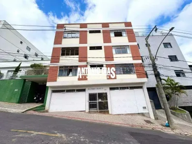 Apartamento com 3 Quartos para alugar, 119m² no São Mateus, Juiz de Fora