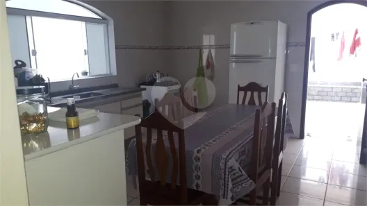 Sobrado com 3 Quartos à venda, 161m² no Vila Caputera, Mogi das Cruzes