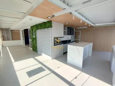 Apartamento com 3 Quartos à venda, 219m² no Canto, Florianópolis