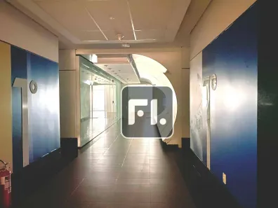 Sala Comercial para alugar, 1101m² no Tamboré, Barueri