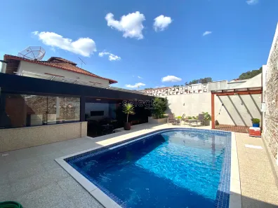 Casa com 4 Quartos à venda, 308m² no Quintas das Avenidas, Juiz de Fora