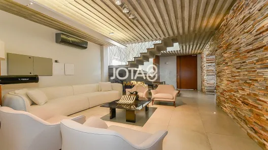 Casa de Condomínio com 4 Quartos à venda, 550m² no Campo Comprido, Curitiba