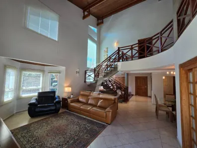 Casa de Condomínio com 4 Quartos à venda, 238m² no Cumbari, Mairiporã