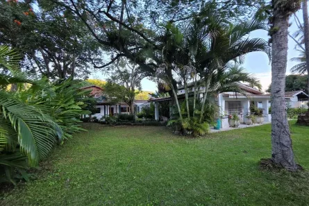 Casa com 5 Quartos à venda, 327m² no Guaiúba, Guarujá