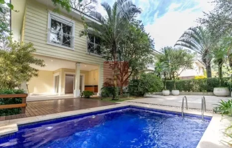 Casa de Condomínio com 4 Quartos à venda, 710m² no Jardim Petrópolis, São Paulo