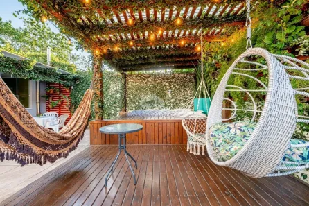 Casa com 4 Quartos à venda, 127m² no Guarujá, Porto Alegre
