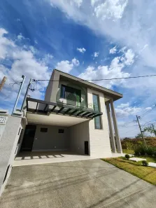 Sobrado com 4 Quartos à venda, 220m² no Jardins Nápoles, Senador Canedo