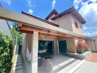 Sobrado com 3 Quartos à venda, 293m² no Jardim Virginia Bianca, São Paulo