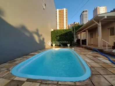 Casa com 2 Quartos à venda, 373m² no Centro, Novo Hamburgo