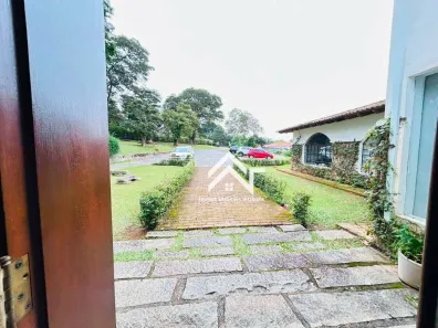 Imóvel Comercial com 10 Quartos para alugar, 1m² no Nova Gardênia, Atibaia