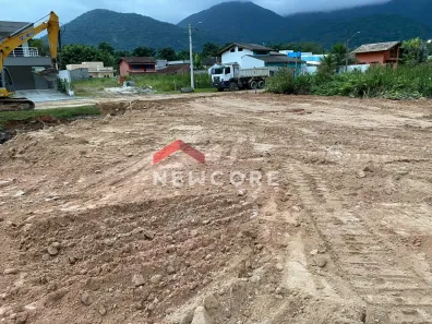 Lote/Terreno à venda, 387m² no Mar Verde II, Caraguatatuba