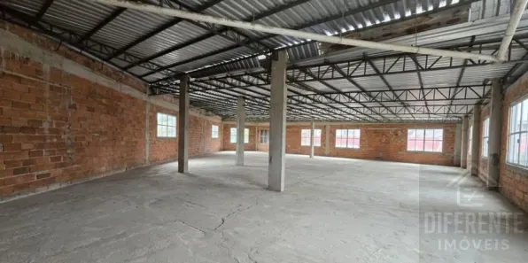 Prédio Comercial para alugar, 1000m² no Cidade Satélite Santa Bárbara, São Paulo