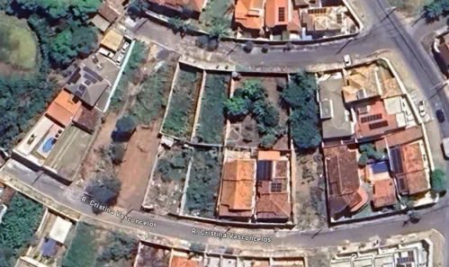 Lote/Terreno à venda, 353m² no Jardim Panorama, Montes Claros