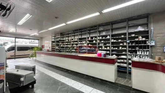 Ponto Comercial à venda, 1000m² no Vila Mathias, Santos