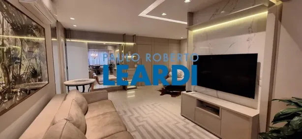 Apartamento com 3 Quartos à venda, 130m² no Vila Anastácio, São Paulo