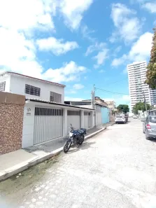 Casa com 6 Quartos à venda, 209m² no Cordeiro, Recife