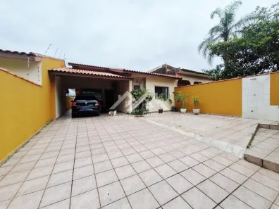 Casa com 3 Quartos à venda, 350m² no Centro, Peruíbe