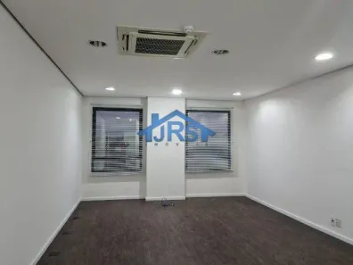 Sala Comercial à venda, 48m² no Alphaville Industrial, Barueri